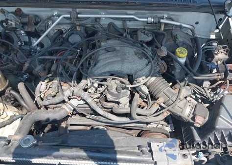 2000 Nissan Frontier Se-V6/Xe-V6 from USA, damaged, VIN 1N6ED27Y3YC354331